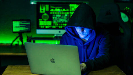 Cybercriminalité: Accusé d'avoir dérobé des millions à 25 sociétés suisses ...